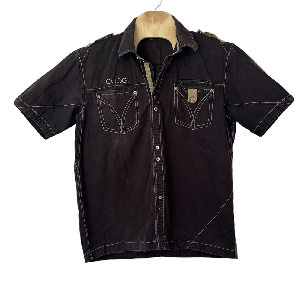 Coogi Y2K Men’s Short Sleeve‎ Button Down Shirt Size XL Streetwear Embroidered